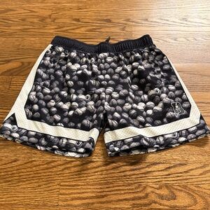 Baseball Lifestyle 101 Black and Gray Patterned Shorts Size Large